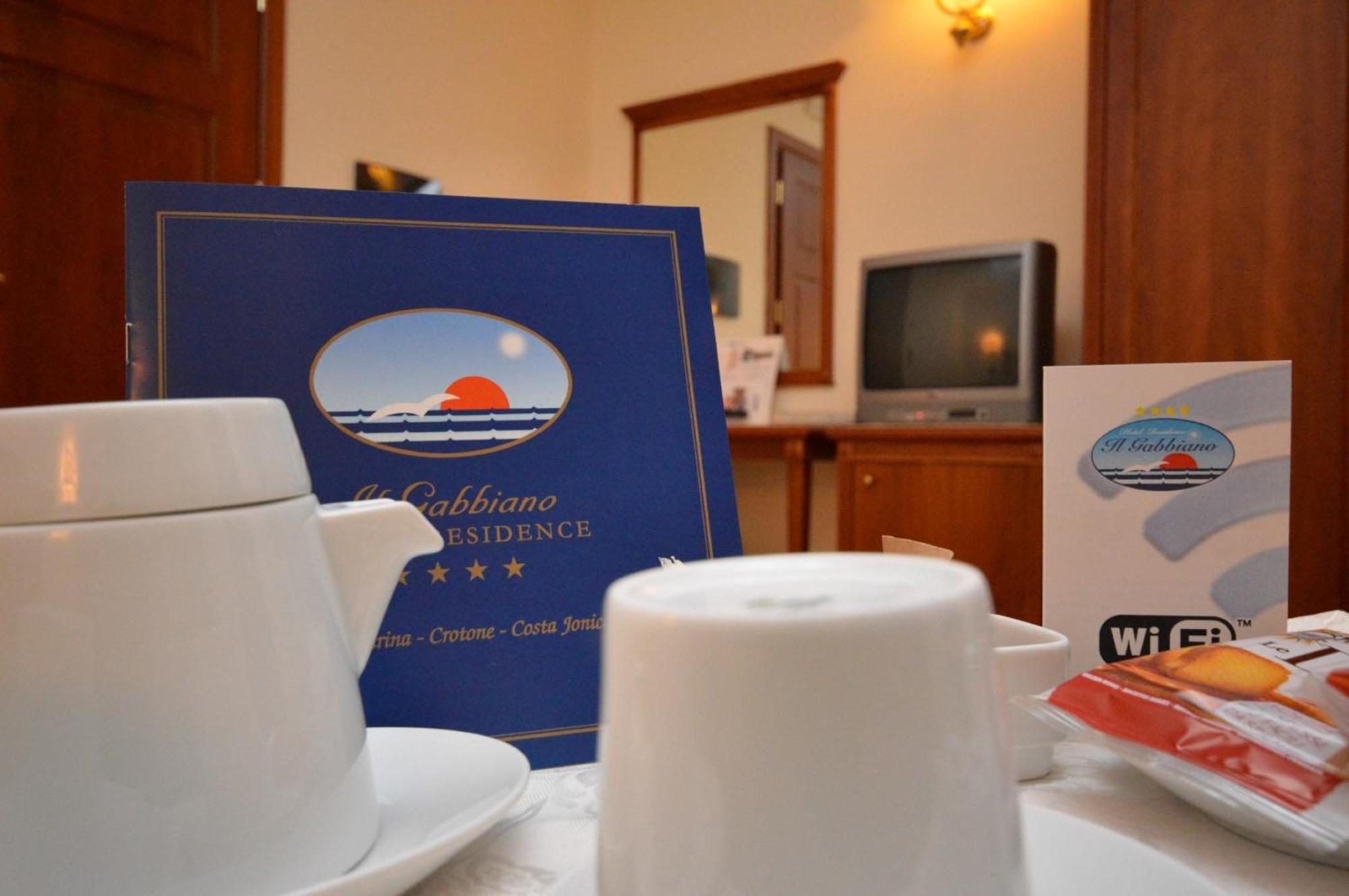 Hotel Residence Il Gabbiano Cirò Marina Habitación foto